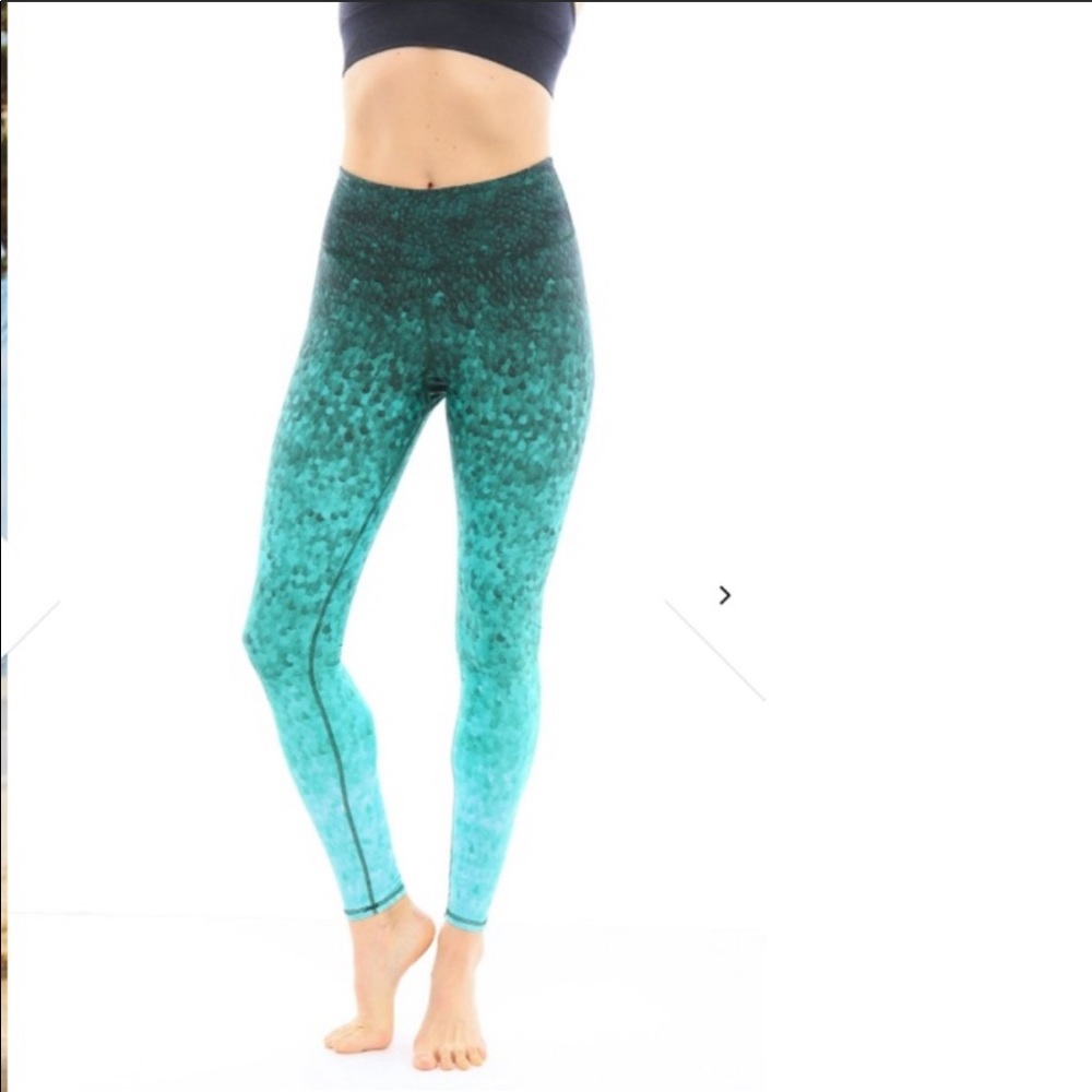 Okiino Yoga pants